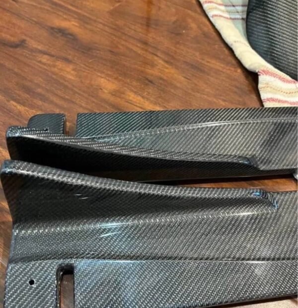 CARBON FIBER ﻿TRUNK ﻿SPLITTERS - Image 2