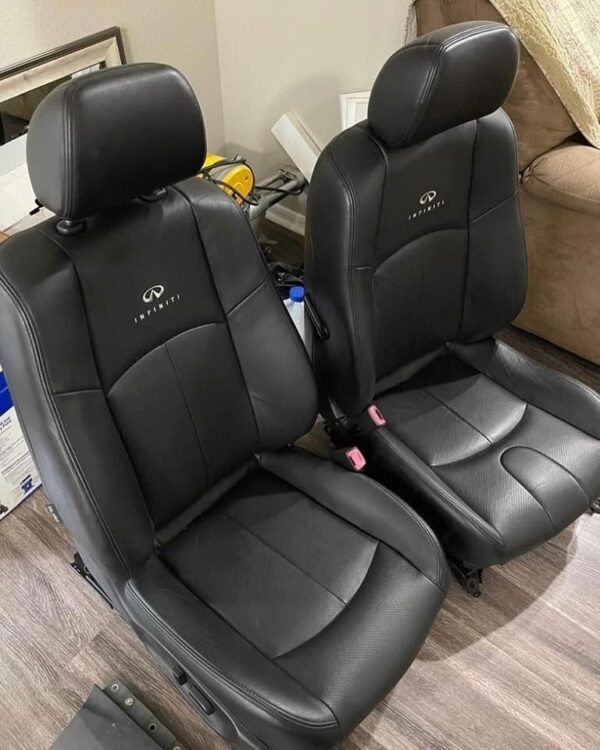 Front Seats - Image 2