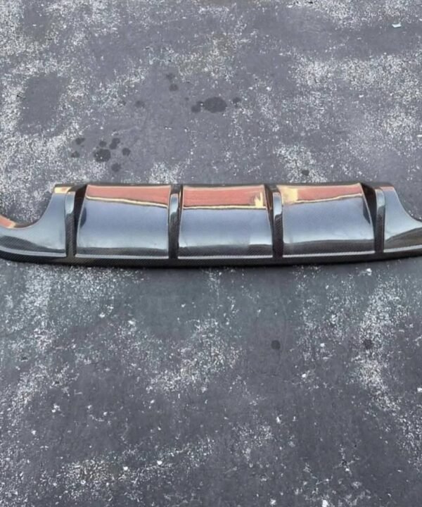 Carbon fiber diffuser - Image 4