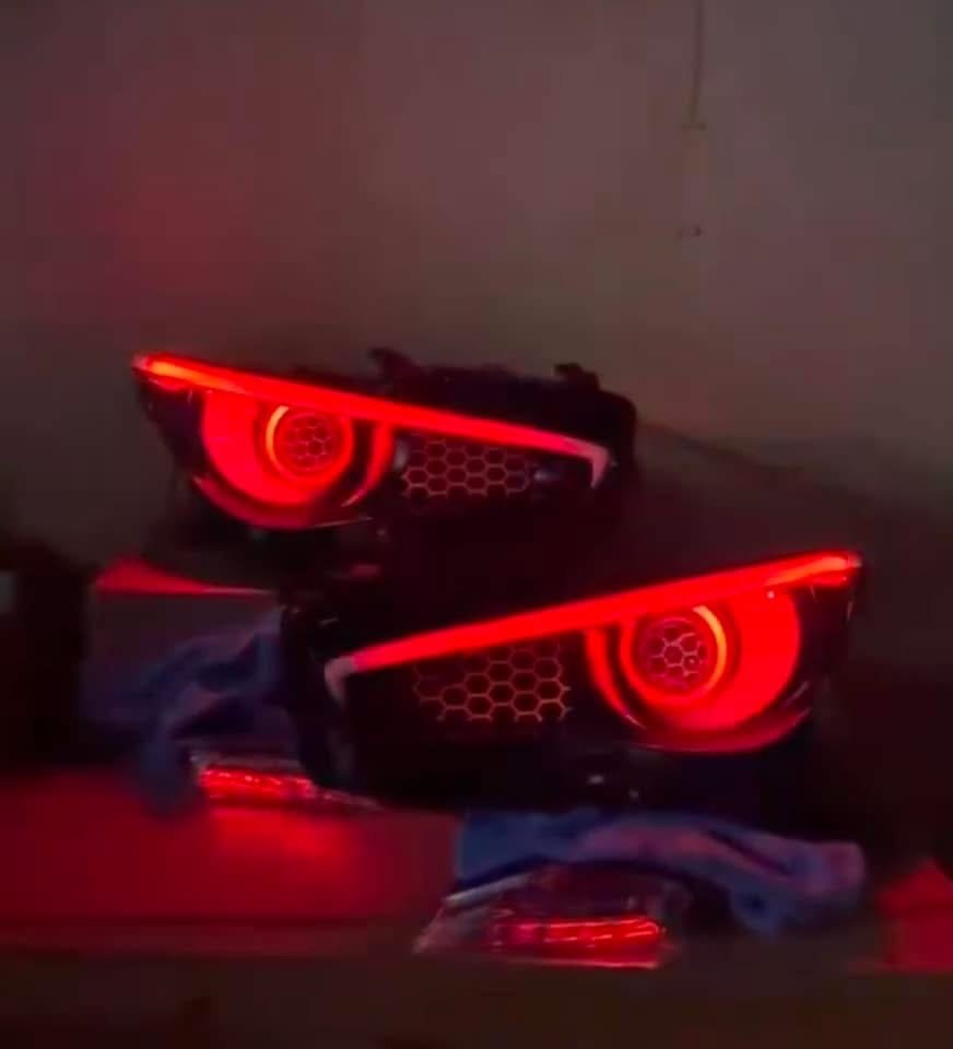 Headlights - Image 3