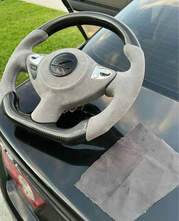 Custom carbon fiber Steering wheel - Image 2