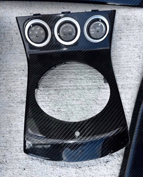 CARBON FIBER INTERIOR - Image 6
