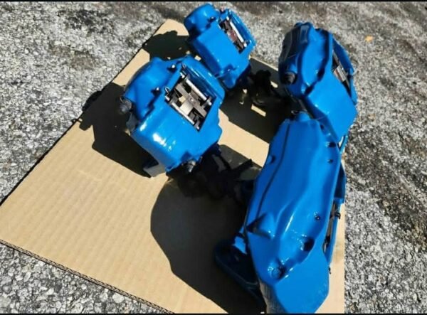 OEM brembo calipers - Image 4