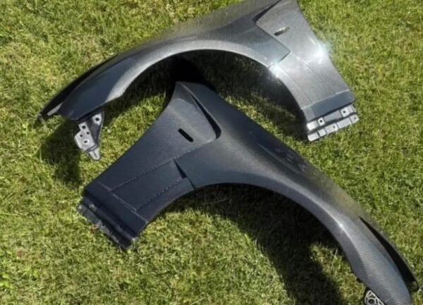 Carbon fiber fenders - Image 5