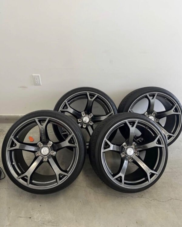 Nismo V1 Wheels / W Tires - Image 2