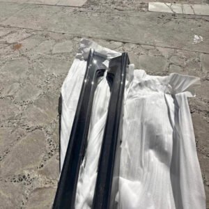 carbon side skirts