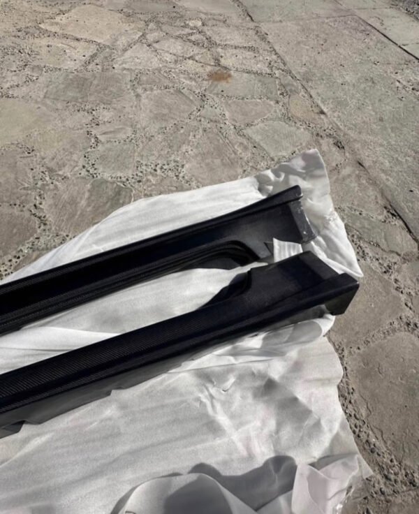 carbon side skirts - Image 2