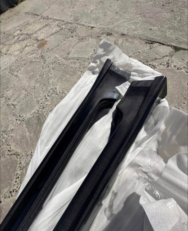carbon side skirts - Image 3