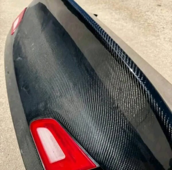 Carbon fiber trunk - Image 3