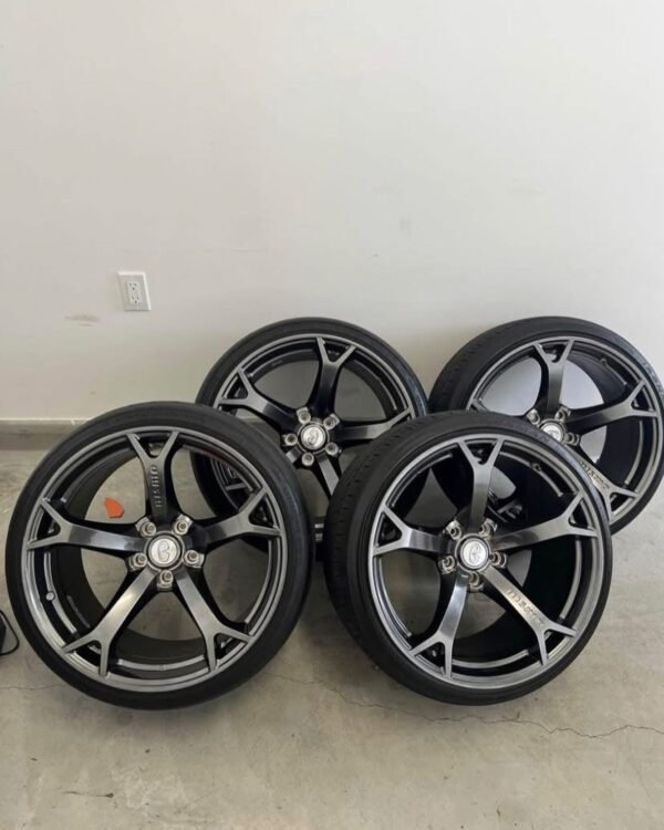 Nismo V1 Wheels / W Tires - Image 3